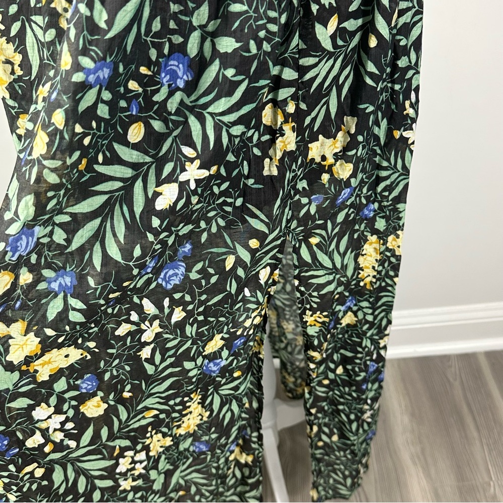 ASTR Black Floral Stasia Maxi Dress M Open Back Leg Slit Pockets NWT‎ - Picture 9 of 9